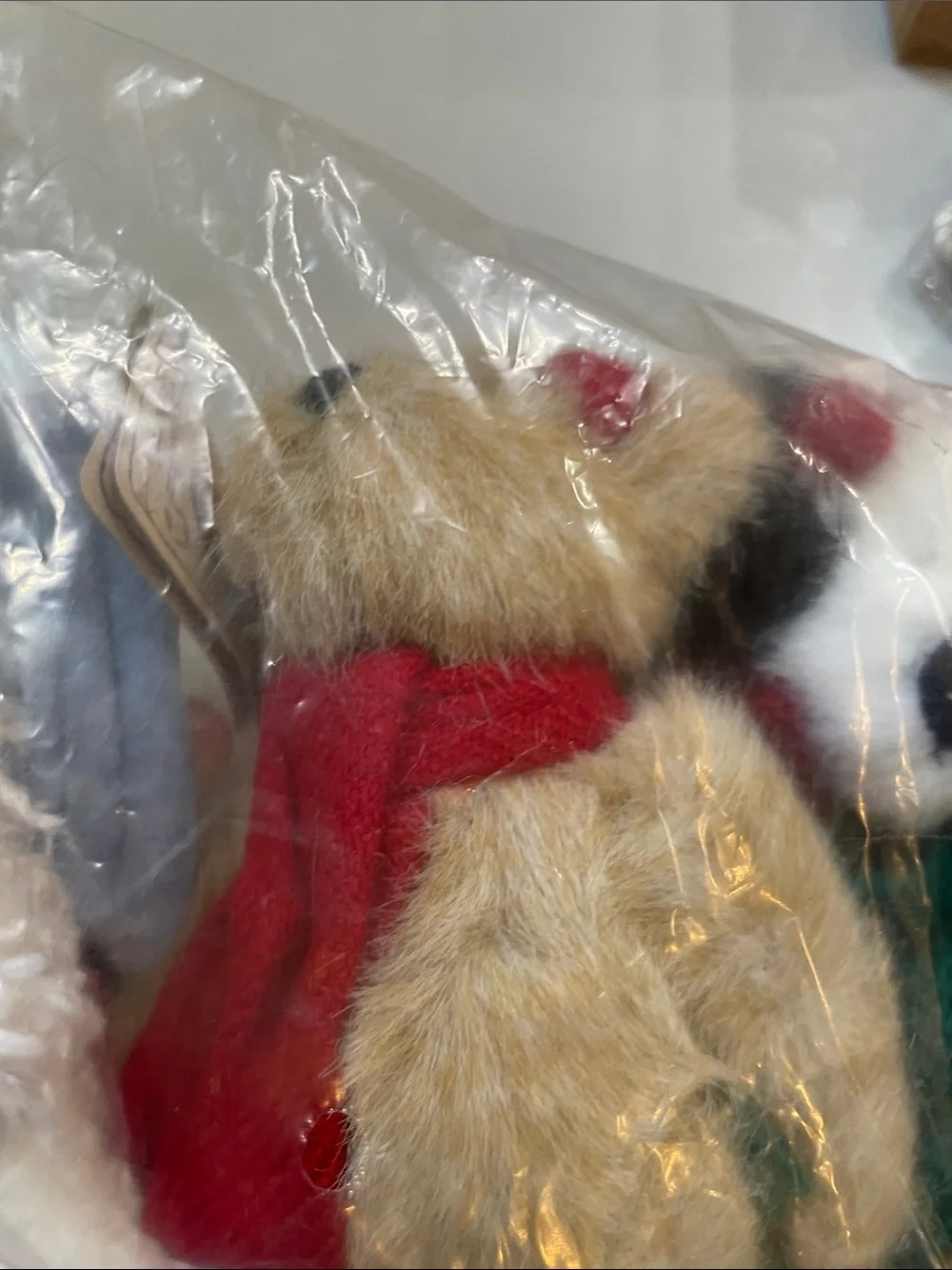 Boyd Bears The Head Bean Holiday Collection with Gifts and Gift Bags
